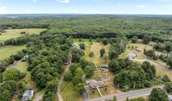 245 W Wrentham Rd, Cumberland, RI 02864
