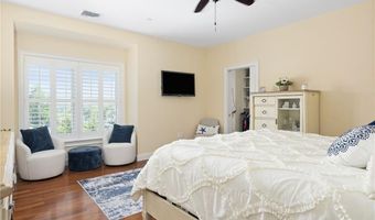 3958 Post Rd 11, Warwick, RI 02886