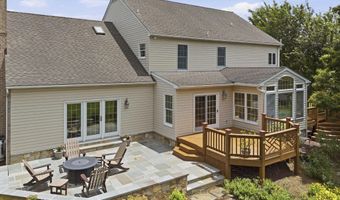 24 MANOR KNOLL Ct, Baldwin, MD 21013