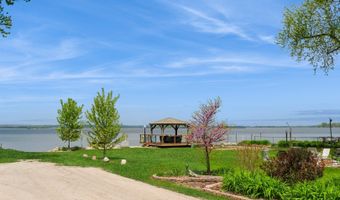 26477 Springwell St, Antioch, IL 60002