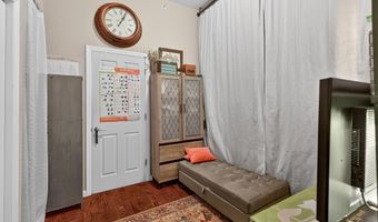 808 BROADWAY, Bayonne, NJ 07002