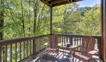 1 Arnold Palmer Ct, Alloway, NJ 07462