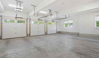 51 Colby Farm Rd, Chester, NH 03036