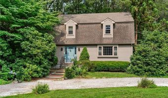 105 Newell Dr, Cumberland, RI 02864