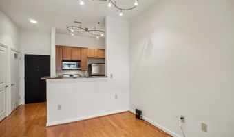 309 HOLLAND 327, Alexandria, VA 22314