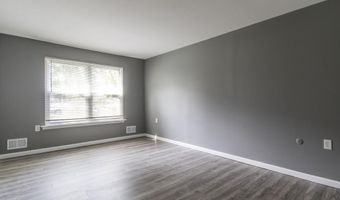 304 Wellington Pl, Aberdeen, NJ 07747