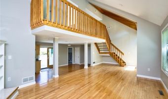 23 Fesser Ave, Bristol, RI 02809