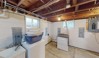 705 Glenview Dr, Albert Lea, MN 56007