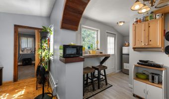 50 Lake St, Bristol, NH 03222