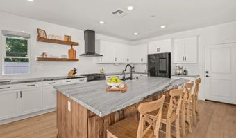 3012 Starry Night Dr, Escondido, CA 92029