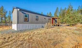 895 Airport Dr, Cave Junction, OR 97523