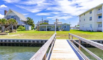 145 Bayview Blvd, Atlantic Beach, NC 28512
