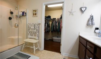 696 Anne Ln, Aylett, VA 23009