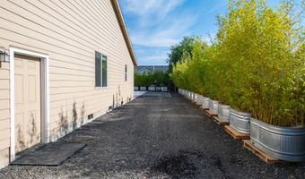 2151 NE DECIDUOUS Ave, Albany, OR 97321