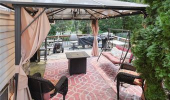 45 Angelico St, Johnston, RI 02919
