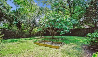 6200 VERNE St, Bethesda, MD 20817