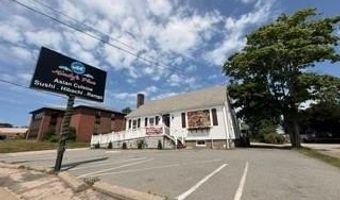 72 E Main Rd, Middletown, RI 02842