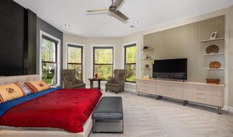 10405 BOSWELL Ln, Potomac, MD 20854