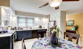 31 FULTON St, Akron, PA 17501