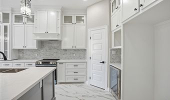 151 N 9th St, Aransas Pass, TX 78336