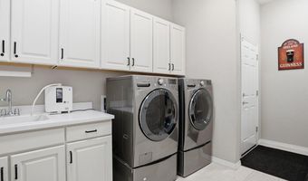 16058 Humboldt Peak Dr, Broomfield, CO 80023