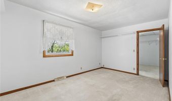 510 W Richway Dr, Albert Lea, MN 56007