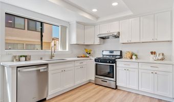 1231 S Golden West Ave 3, Arcadia, CA 91007
