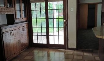 1311 Pauline St, Augusta, KS 67010