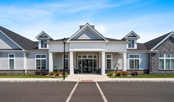 3 COLISEUM Dr, Mt. Holly, NJ 08060