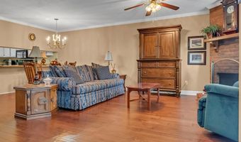 816 Partridge Dr, Albany, GA 31707