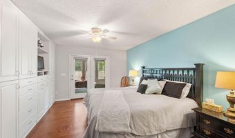 75 Rath Dr, Bella Vista, AR 72715