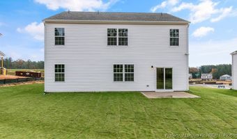 899 Misty Creek Dr, Aberdeen, NC 28315