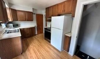 907 Bruce St, Ann Arbor, MI 48103