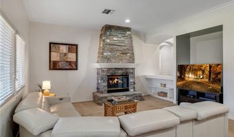 19274 Kanbridge St, Apple Valley, CA 92308