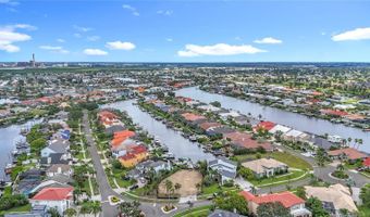 6005 ADAGIO Ln, Apollo Beach, FL 33572