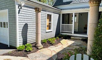 18 Wayman Ln, Bar Harbor, ME 04609