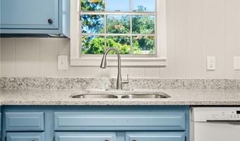 925 OLA Ln, Alexandria, LA 71303