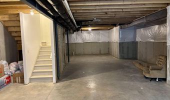 4061 Omaha Dr, Bargersville, IN 46106