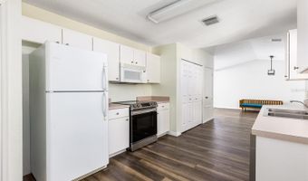 520 VIA VERONA Ln 202, Altamonte Springs, FL 32714