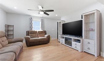 4 Angela Ct, North Providence, RI 02904