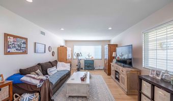 5879 Wheelhouse Ln, Agoura Hills, CA 91301