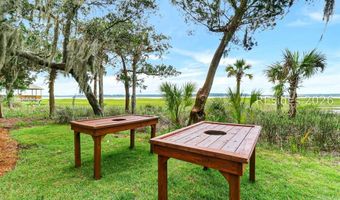 5 Hackamore Dr, Bluffton, SC 29910