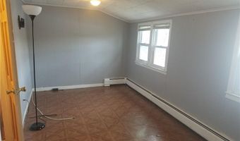 2 Lake Terrace Dr, Danbury, CT 06811