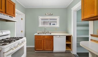 140 Eldridge St, Cranston, RI 02910