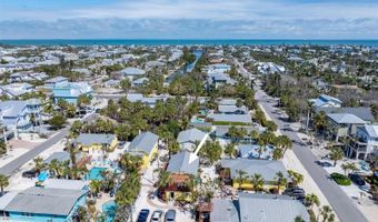 110 OAK Ave A, Anna Maria, FL 34216