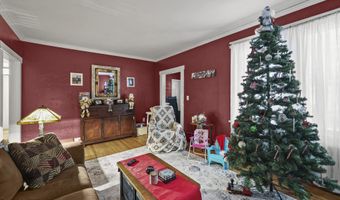 12 2nd St, Adams, MA 01220