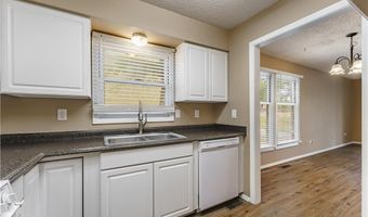 3 Tiffany Ln, Bella Vista, AR 72715