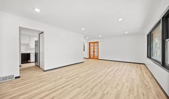 1612 2nd Ave, Anoka, MN 55303