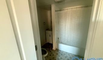 602 Arbor Acres Dr, Albertville, AL 35951