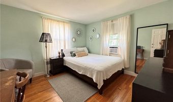 1 Garvin St, Cumberland, RI 02864